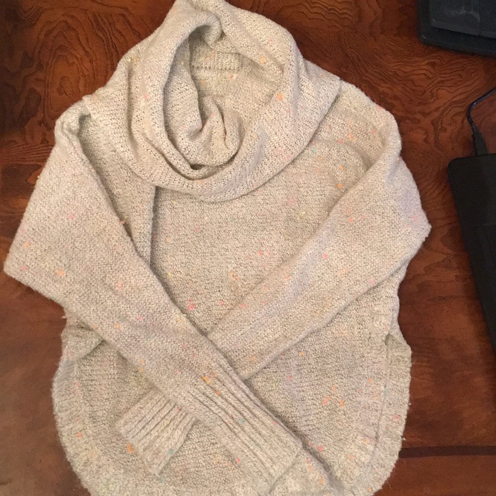 Scoop Necked Sweater